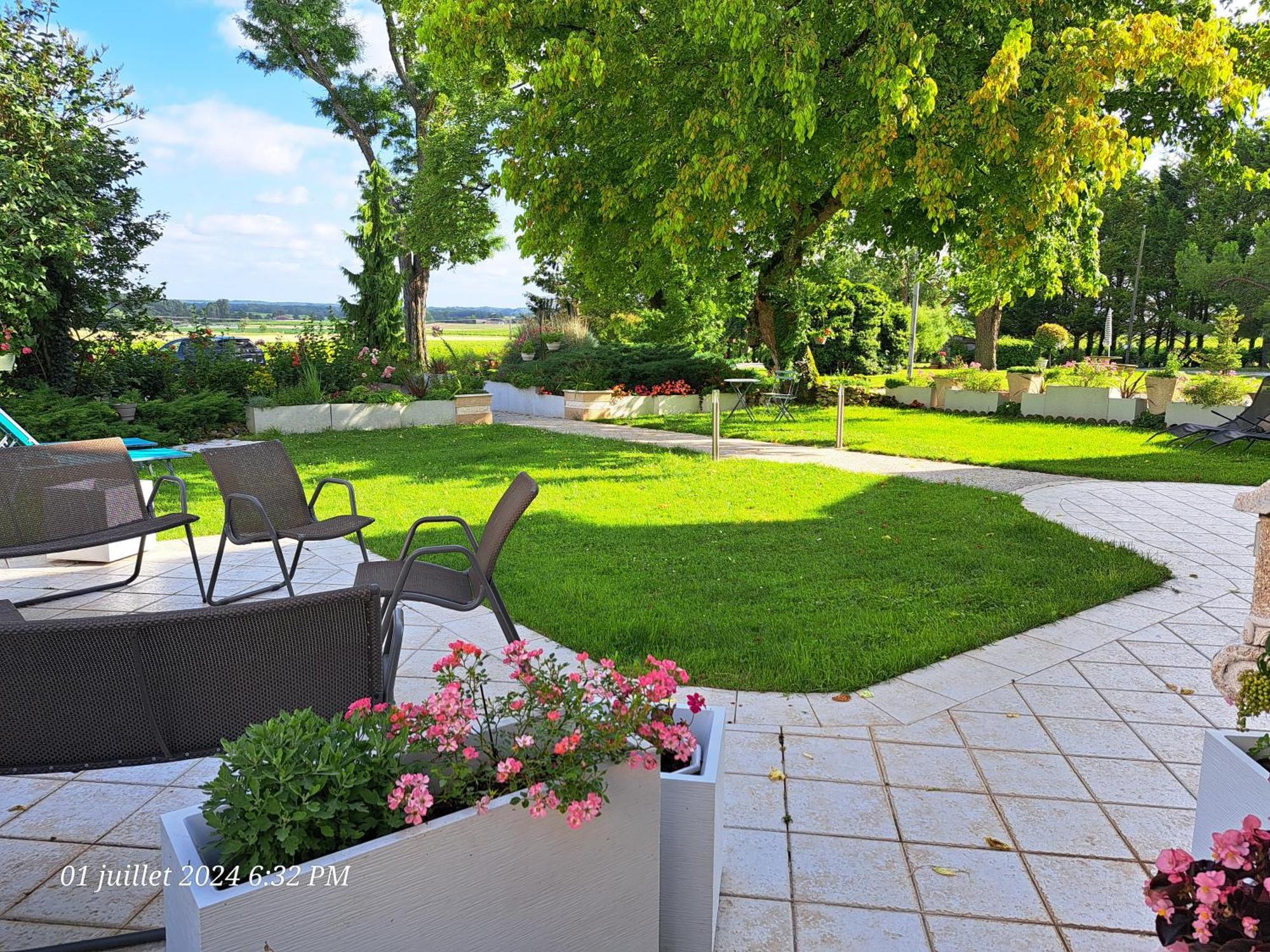 Réaux La Metairie Au Milieu Des Vignes 아파트 외부 사진
